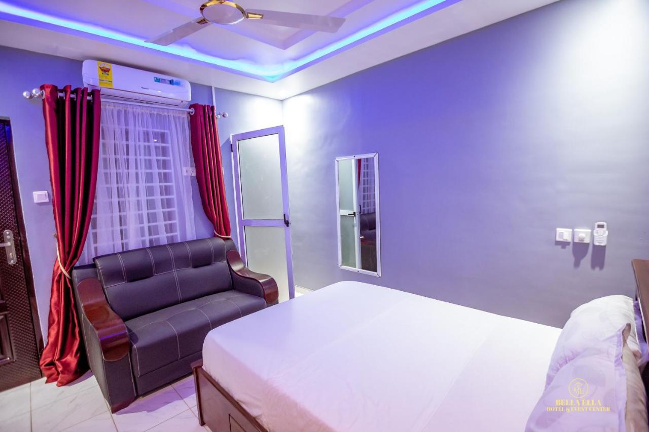 Bella Ella Hotel & Event Center Kasoa Екстериор снимка